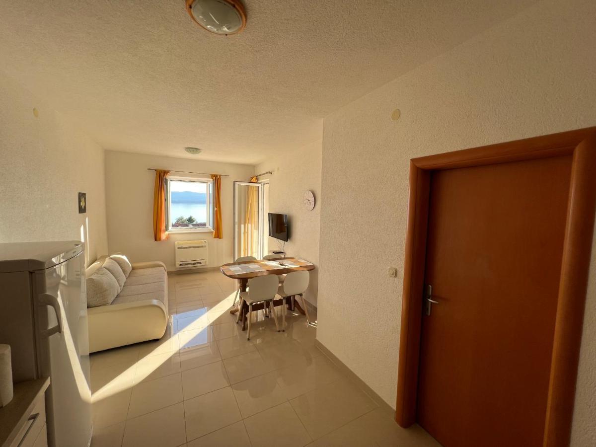 Apartment Marina - Sea View