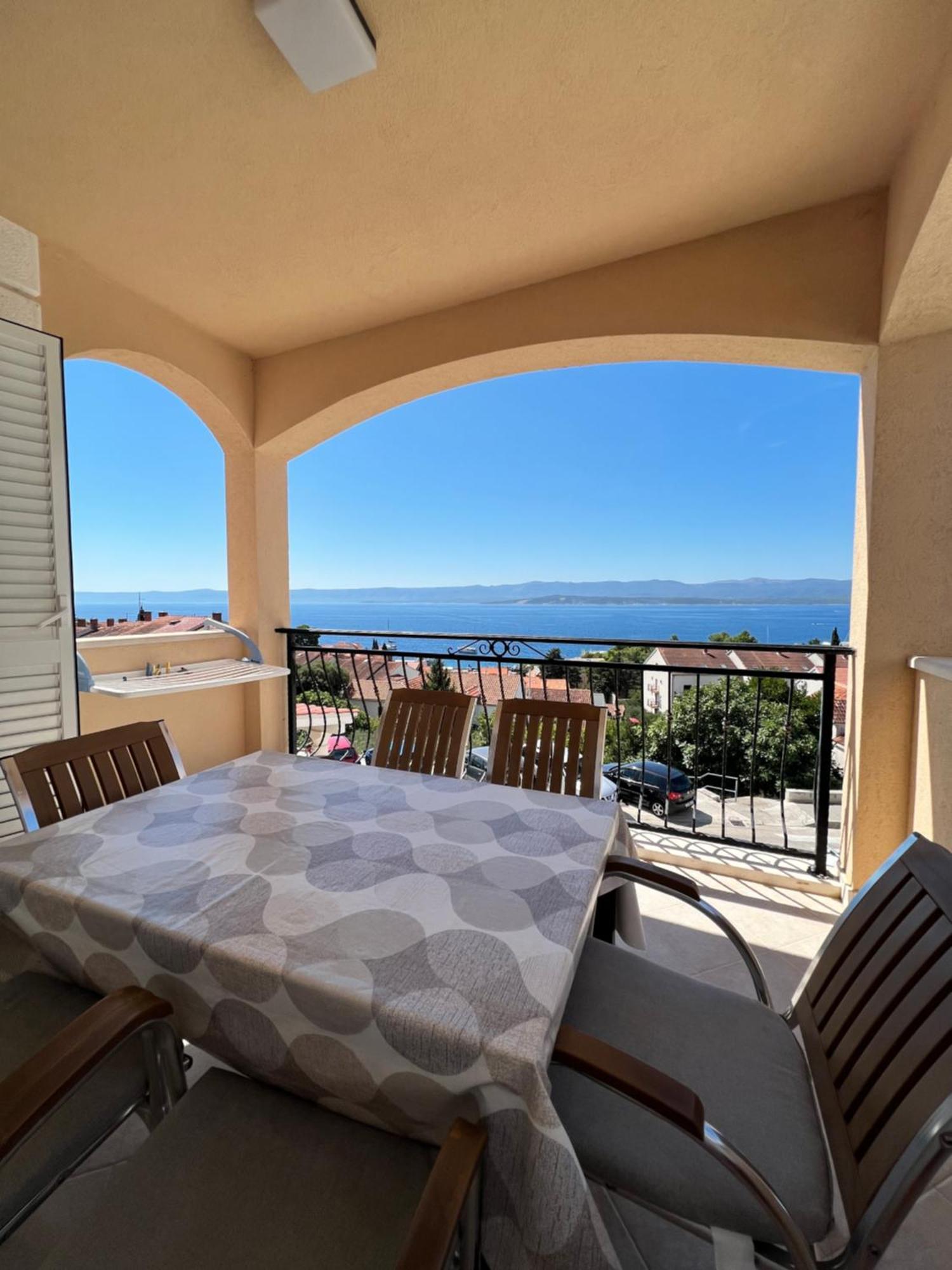 Marina - Sea View * Bol
