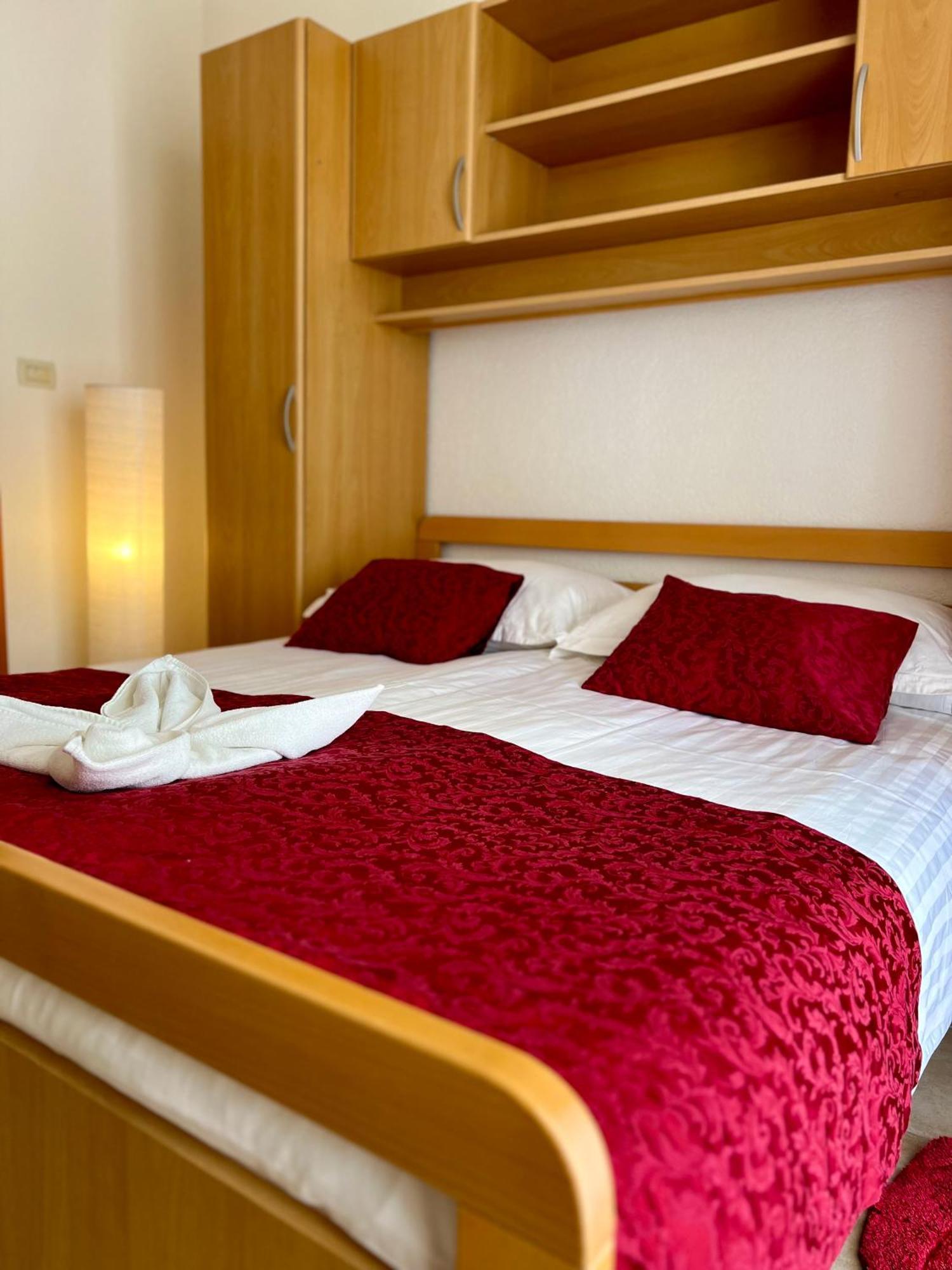 Marina - Sea View Apartment *