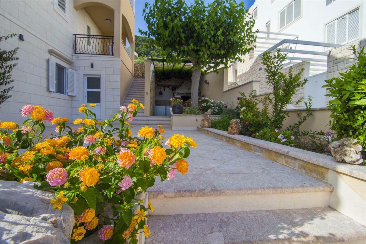 Apartment Marina - Sea View *