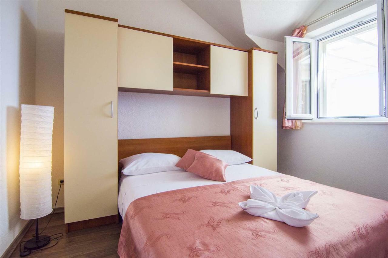 Apartment Marina - Sea View Bol